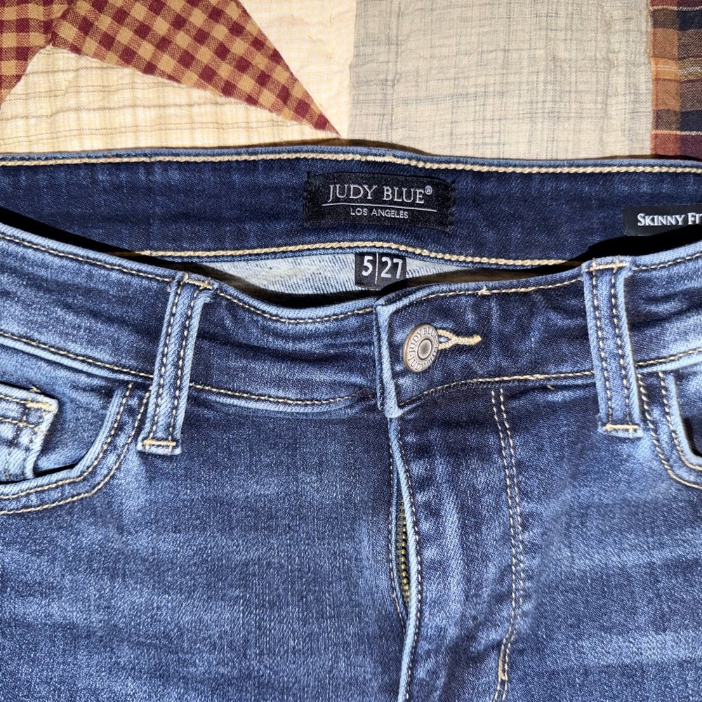Judy Blue Dark Wash Skinny Jeans THERMA denim - Picture 3 of 5